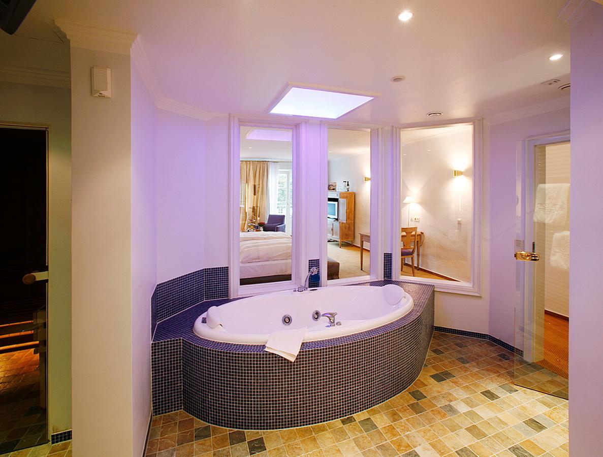 Deluxe Junior Suite,632164992:JPEG